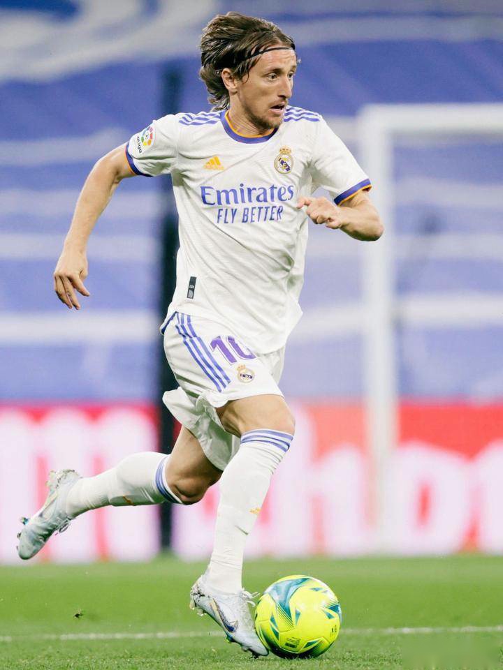 森林主帅：英超比欧联杯更重要，但我们也很重视欧联杯